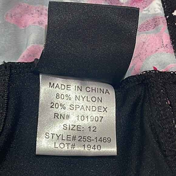 SS SHORE SHAPERS ONE PIECE SWIMSUIT BLACK WHITE FUCHSIA Size 12 new without tags - Picture 7 of 9